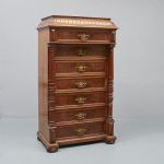 1160 9571 CHEST OF DRAWERS